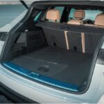 포르쉐 카이엔 하이브리드 E-Hybrid 시승기 일상을 진화시킨 SUV_evpost_14